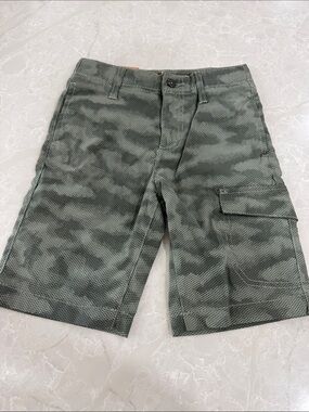 Kids Camo Cargo Shorts in Olive Green